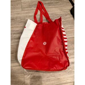 Lululemon shopping bag large red